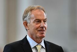 Tony Blair hyggst svara gagnrýni nefndarinnar í dag og segist munu axla fulla ábyrgð á …