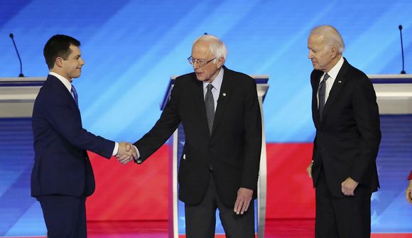Biden og Sanders gagnrýna Buttigieg