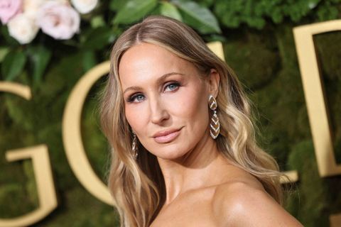 Nikki Glaser vakti mikla athygli sem kynnir á Golden Globe og sló í gegn í …