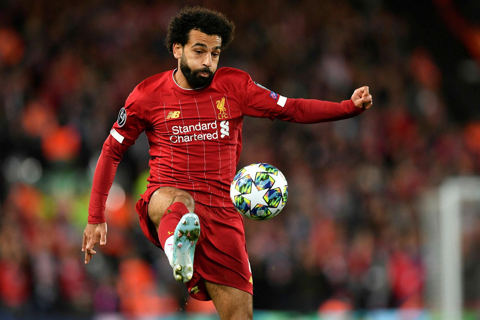 Mohamed Salah hefur góða stjórn á knettinum.