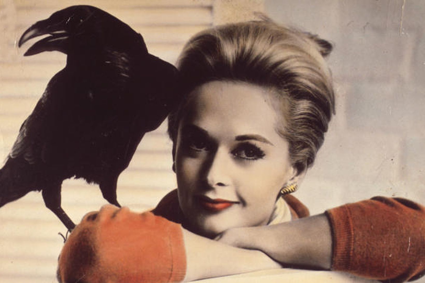 Á setti myndarinnar The Birds segir Tippi Hedren leikstjórann Hitchcock …