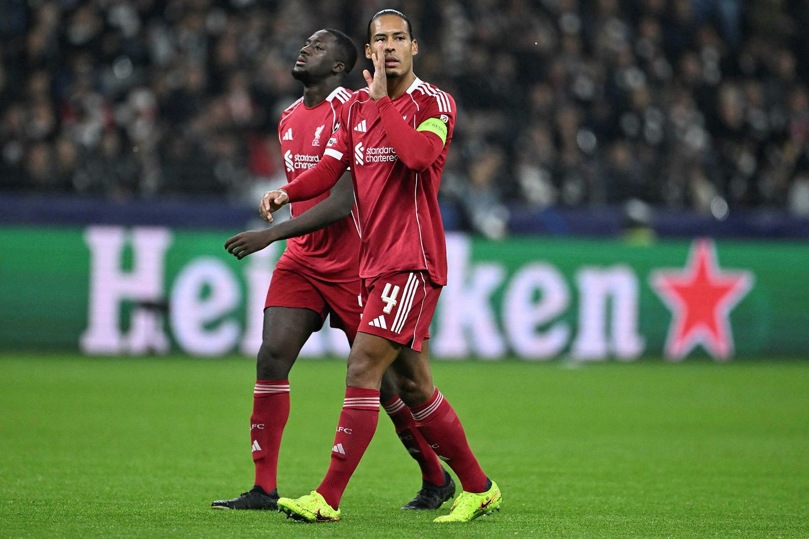 Van Dijk gerði stólpagrín að liðsfélaga sínum