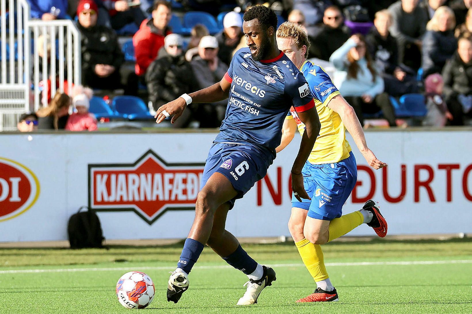 Ibrahima Baldé í leik með Vestra á Akureyri.