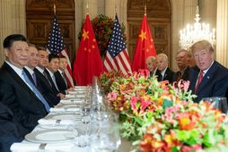 Donald Trump og Xi Jinping á fundi G20 ríkjanna í gær.