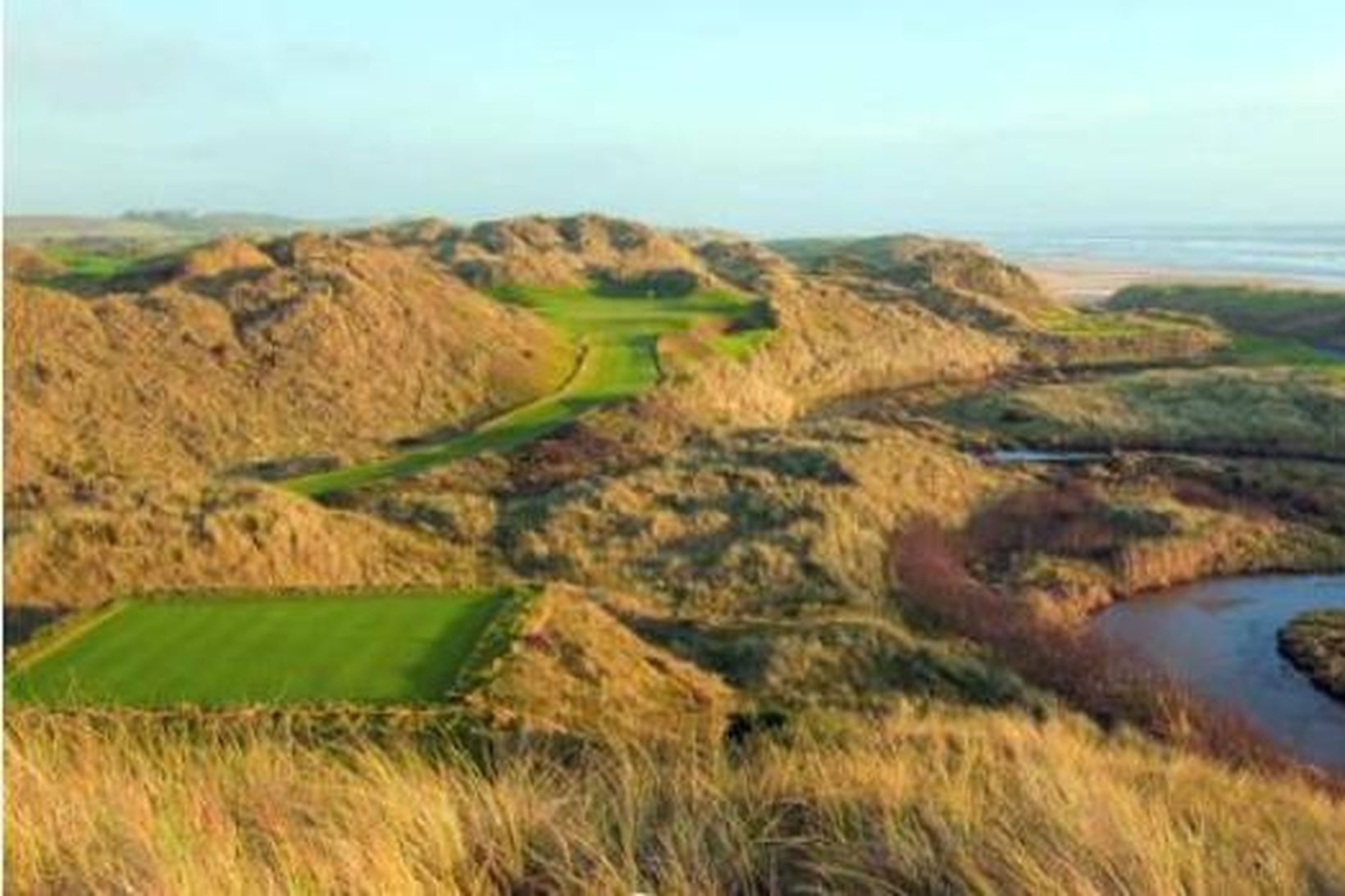 Golfvöllur Donalds Trumps í Aberdeen í Skotlandi.