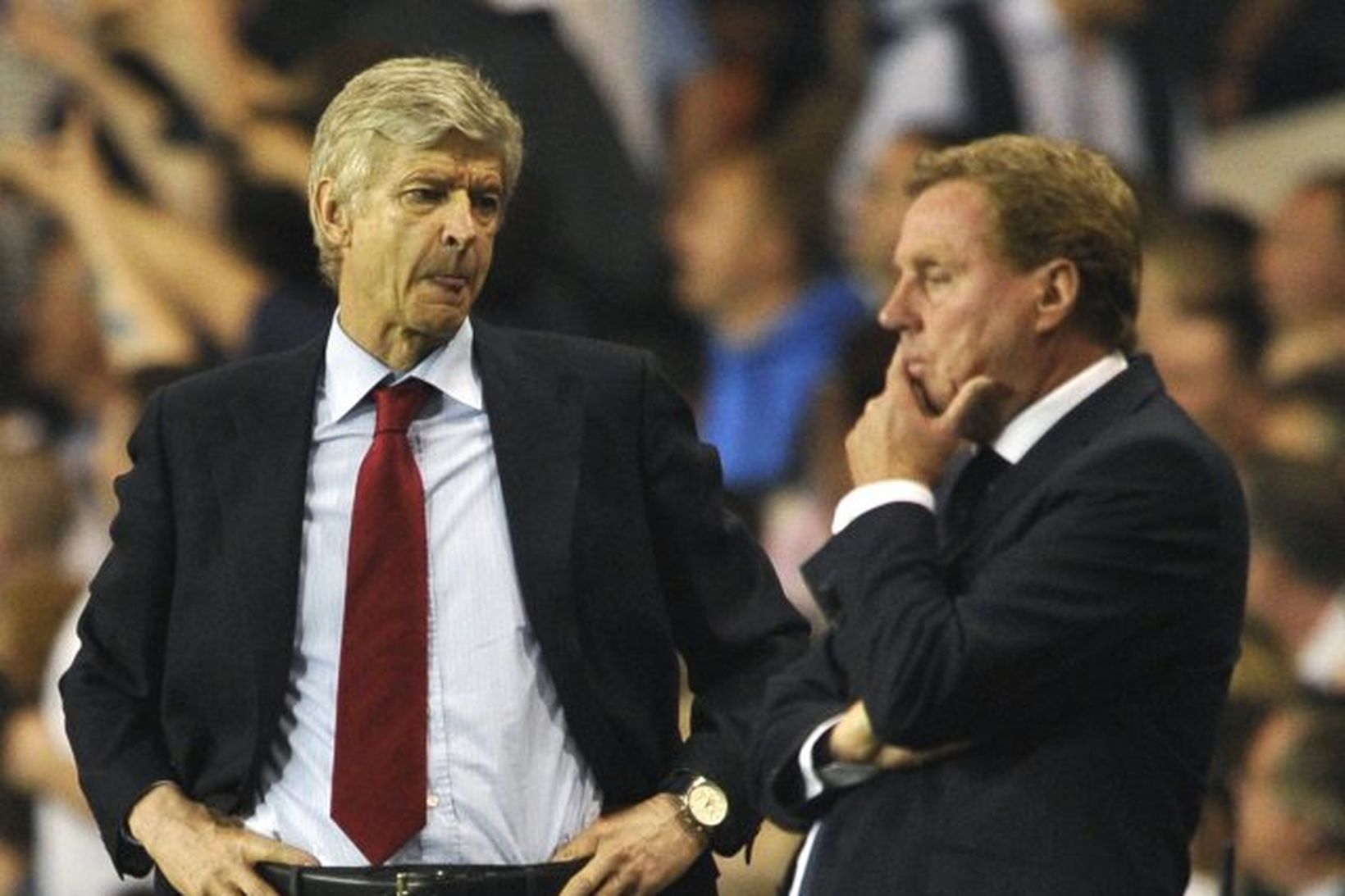 Arsene Wenger og Harry Redknapp á hliðarlínunni á White Hart …