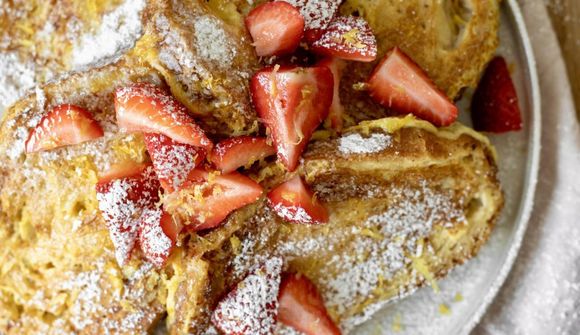 Fullkomið french toast með jarðaberjum og sítrónu