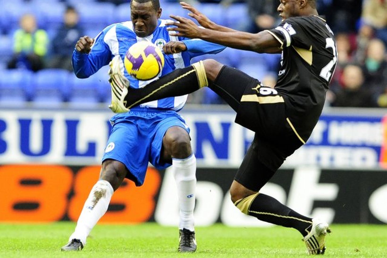 Emile Heskey er kominn til Aston Villa.