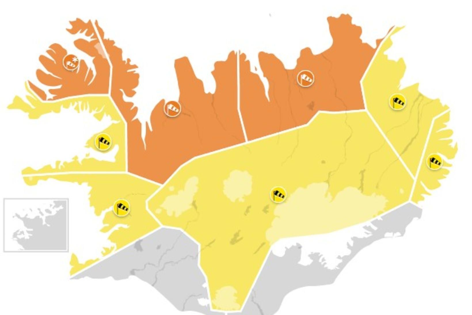 Gular og appelsínugular viðvaranir verða víða um land á morgun …