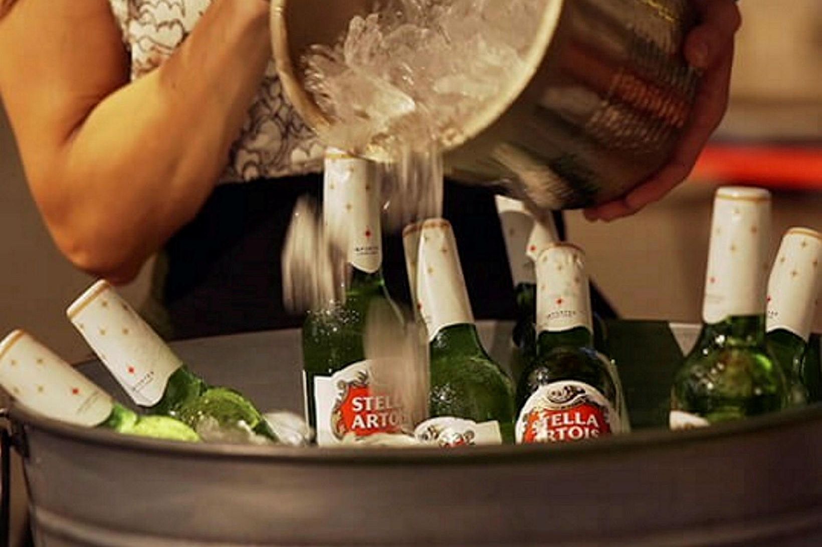 Stella Artois er í hópi vinsælustu lager-bjóra á Íslandi.