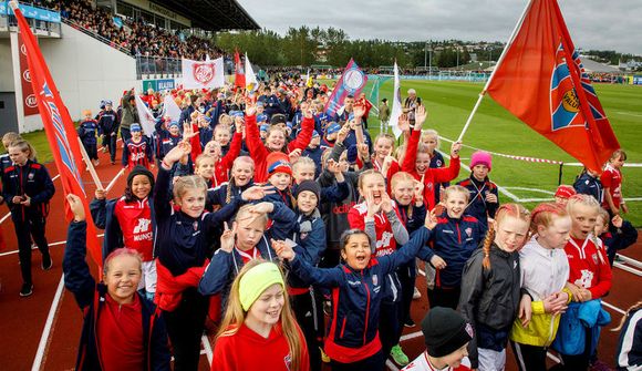25 þúsund króna gjafabréf fyrir hvert barn