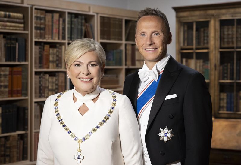 Halla Tómasdóttir and her husband Björn Skúlason are on their way to Sweden.