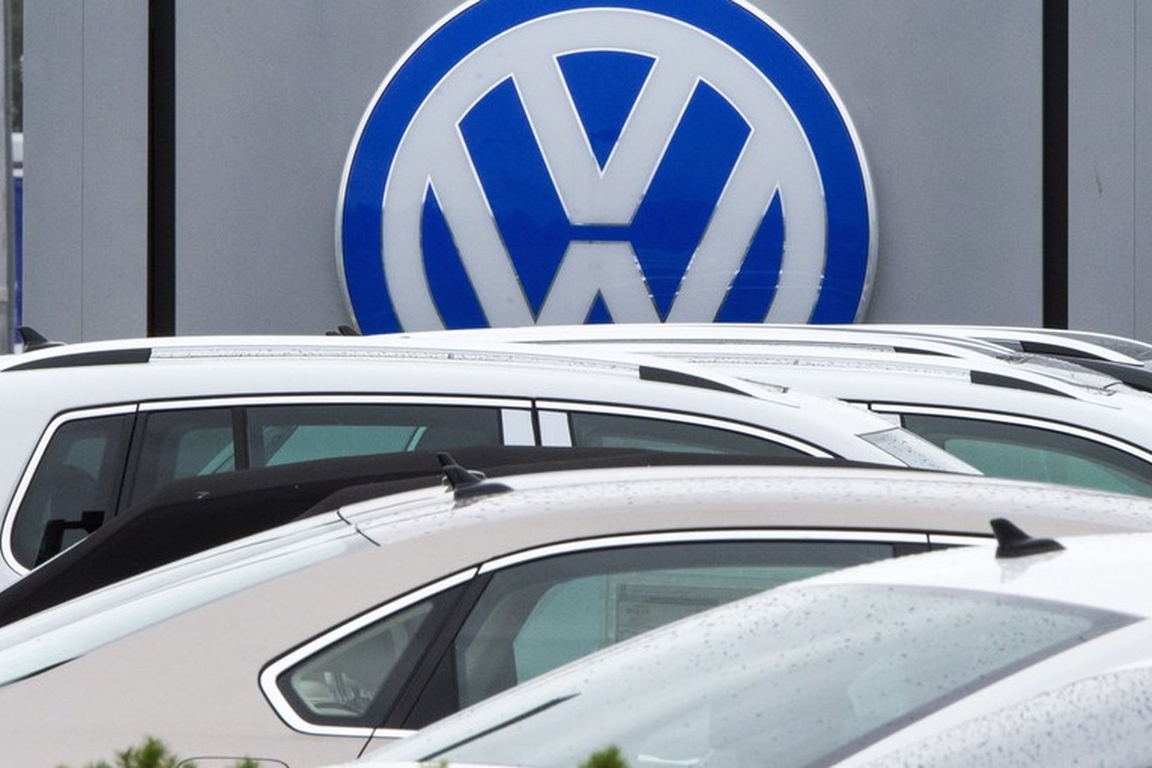 Sala á VW-bílum hjá Heklu jókst í október 2015 miðað …