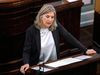 Minister of Industry and Trade Hanna Katrín Friðriksson proposed a bill on changes to the fishing fee yesterday, but the first debate lasted until the evening.