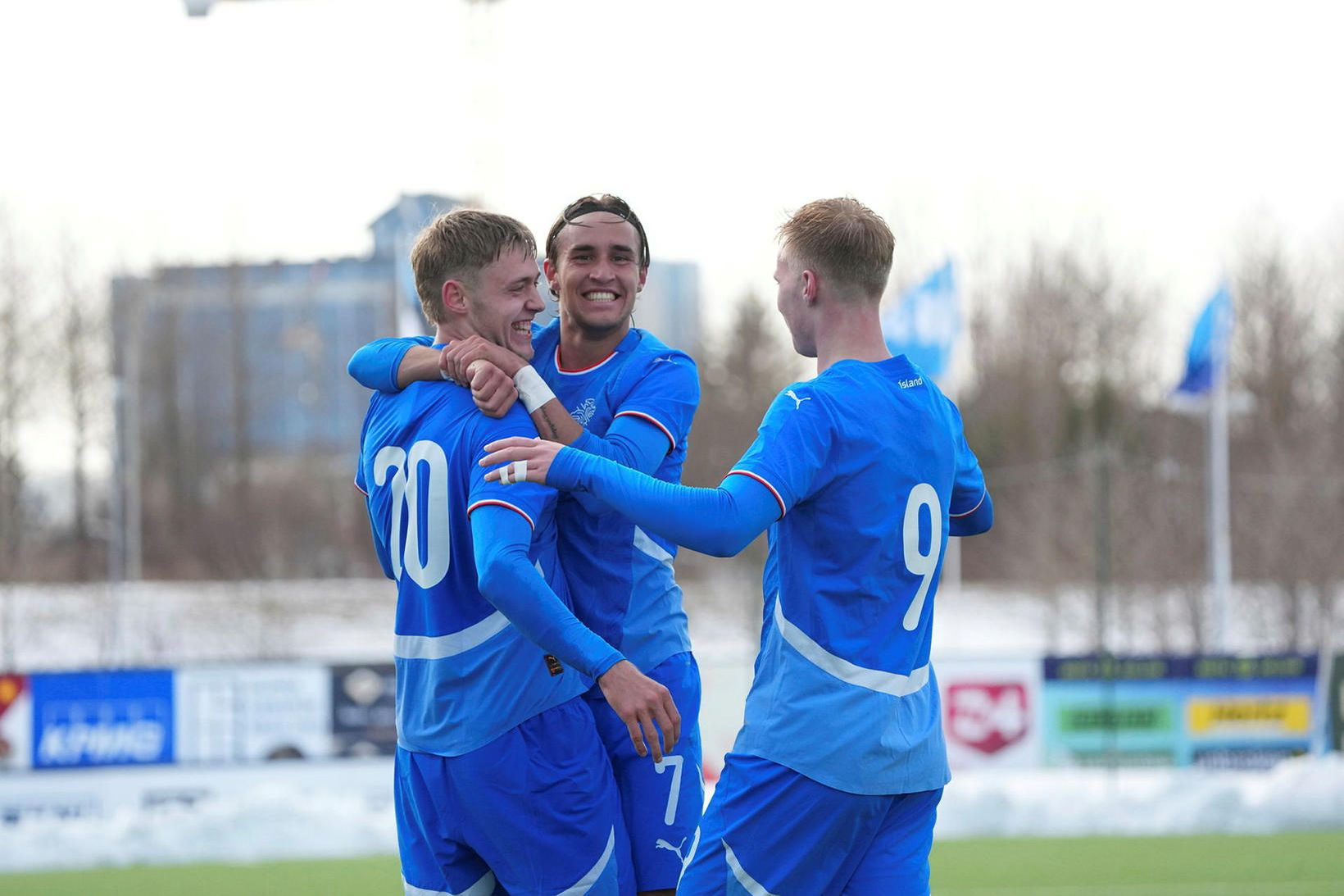 Ísland U21 - Eistland U21, staðan er 6:1