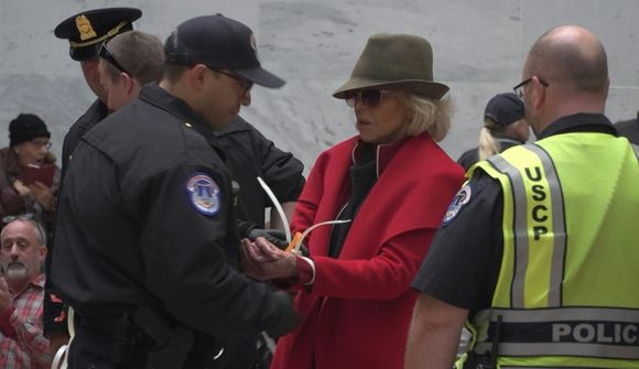 Jane Fonda handtekin á ný