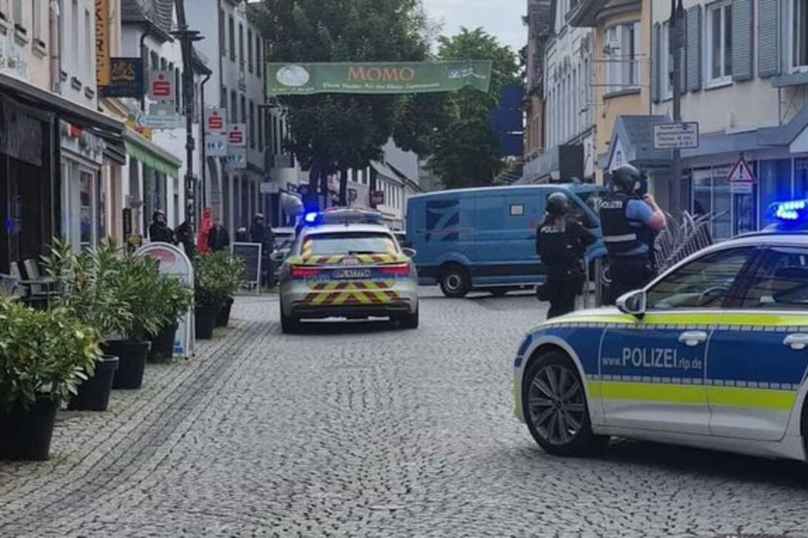 Gíslar teknir í bankaráni í Þýskalandi