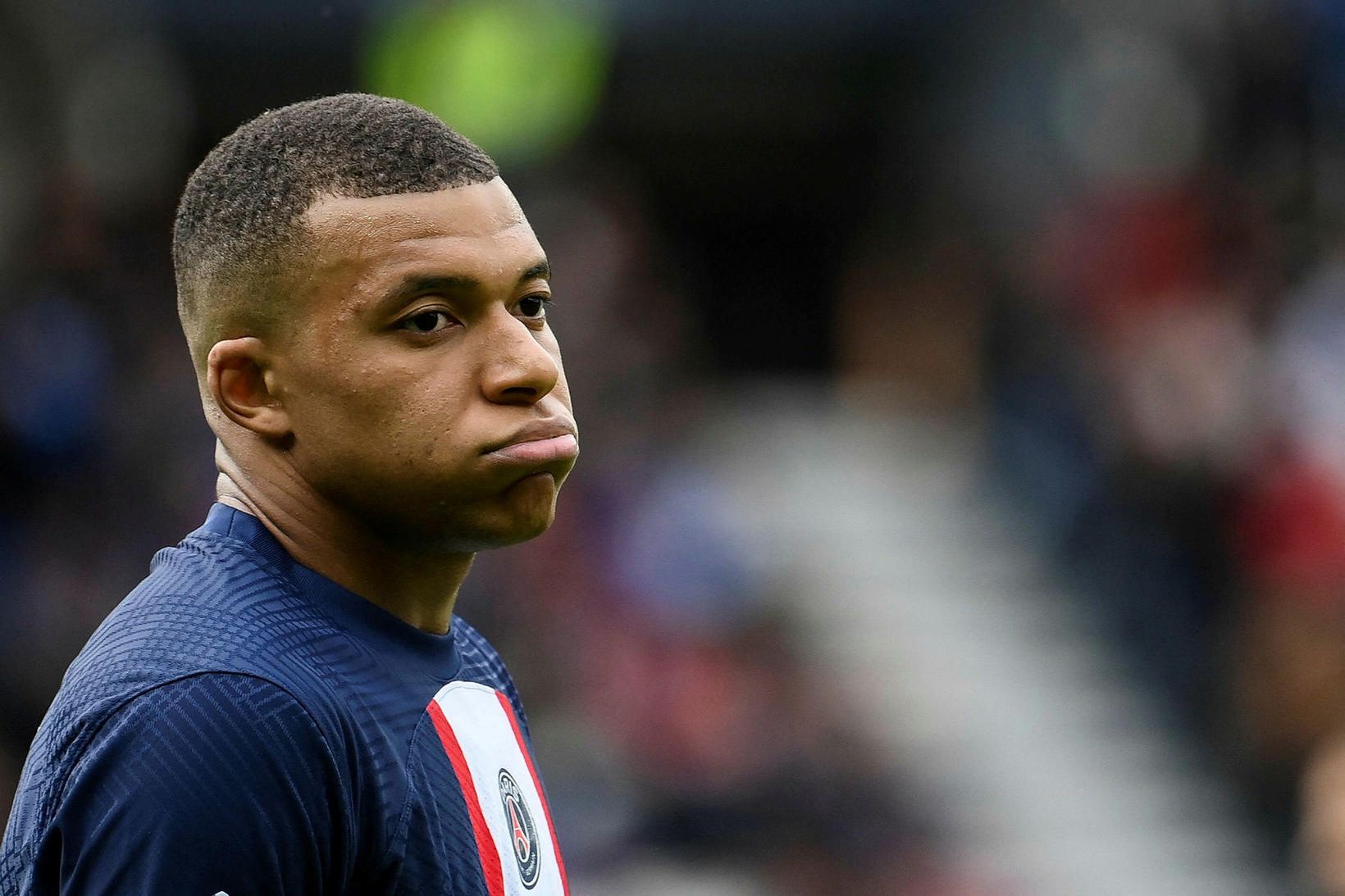 Kylian Mbappé, sem skoraði mark PSG, svekktur í leiknum í …