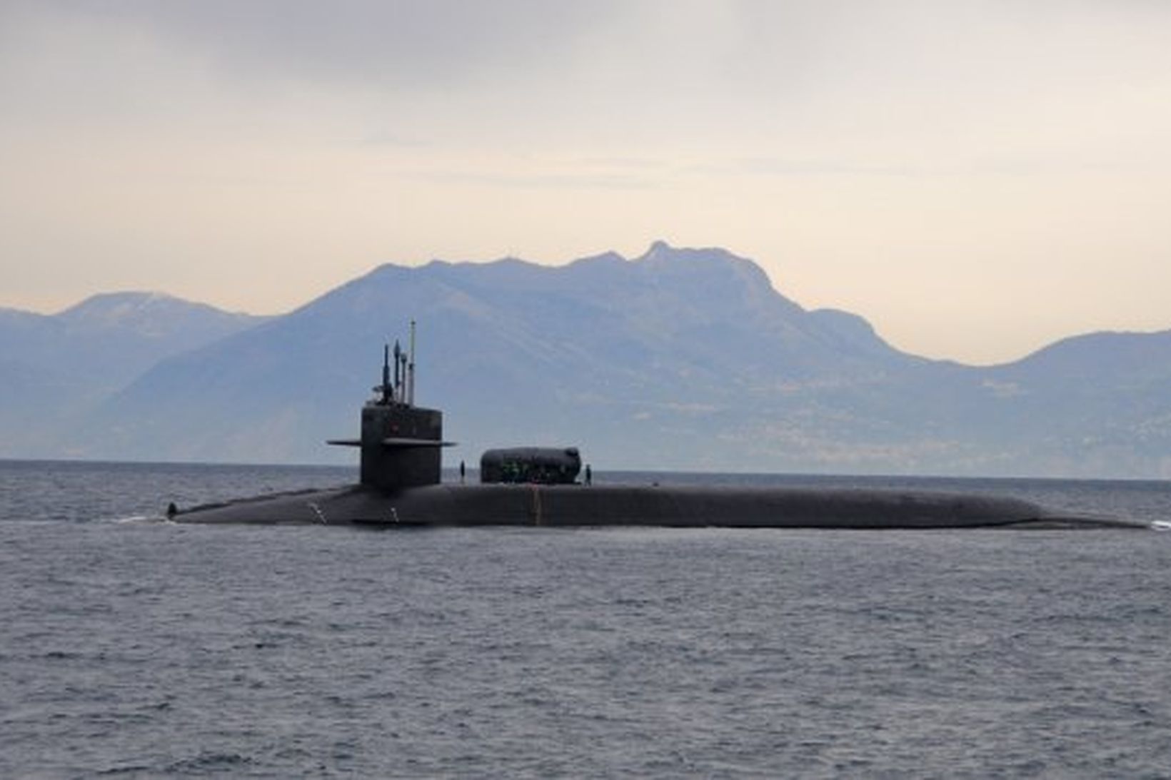 Flugskeytum var m.a. skotið frá bandaríska kafbátnum USS Florida, sem …