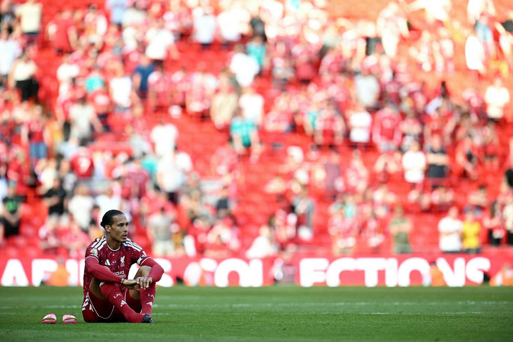 Van Dijk: Erfiðasta tímabilið á ferlinum mínum