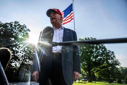 Trump ræddi við blaðamenn á lóð Hvíta hússins í Washington í dag.