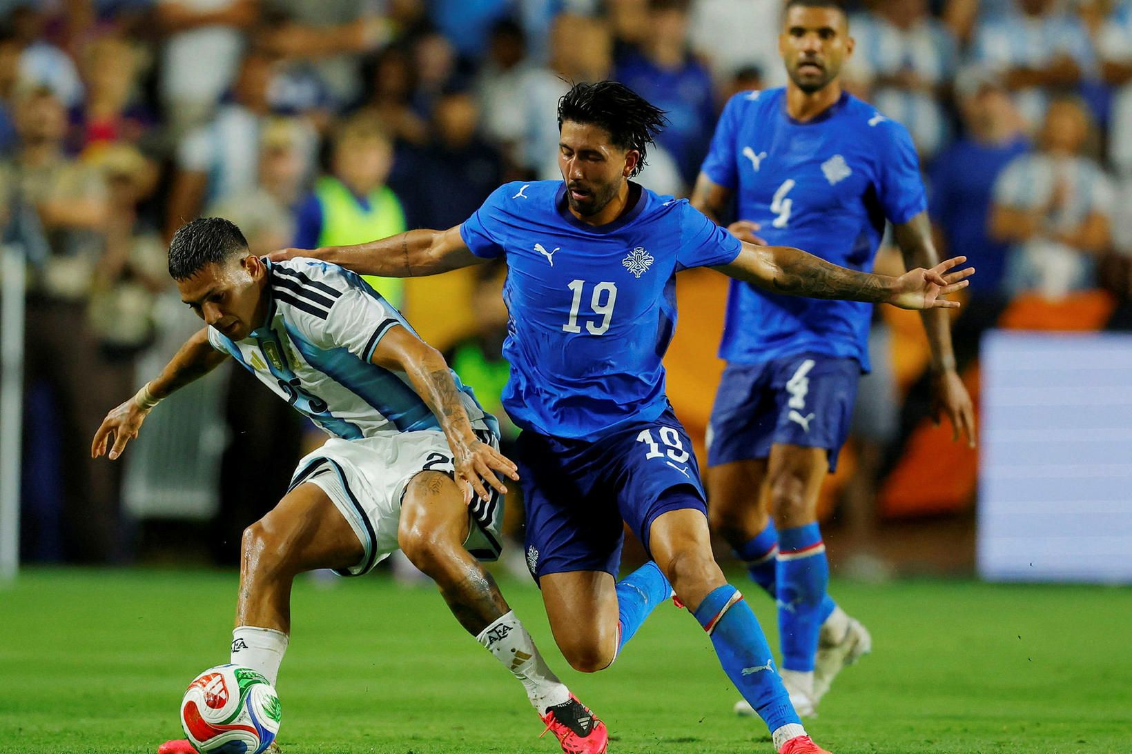 Argentína - Ísland, staðan er 3:0