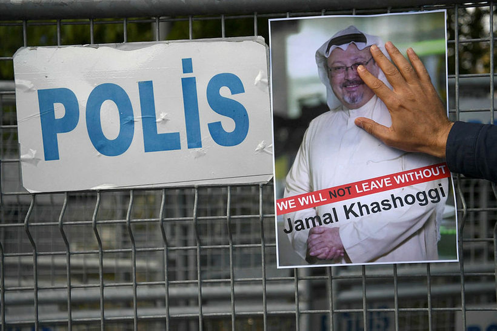 Jamal Khashoggi var myrtur á ræðismannaskrifstofu Sádi-Arabíu í Tyrklandi í …