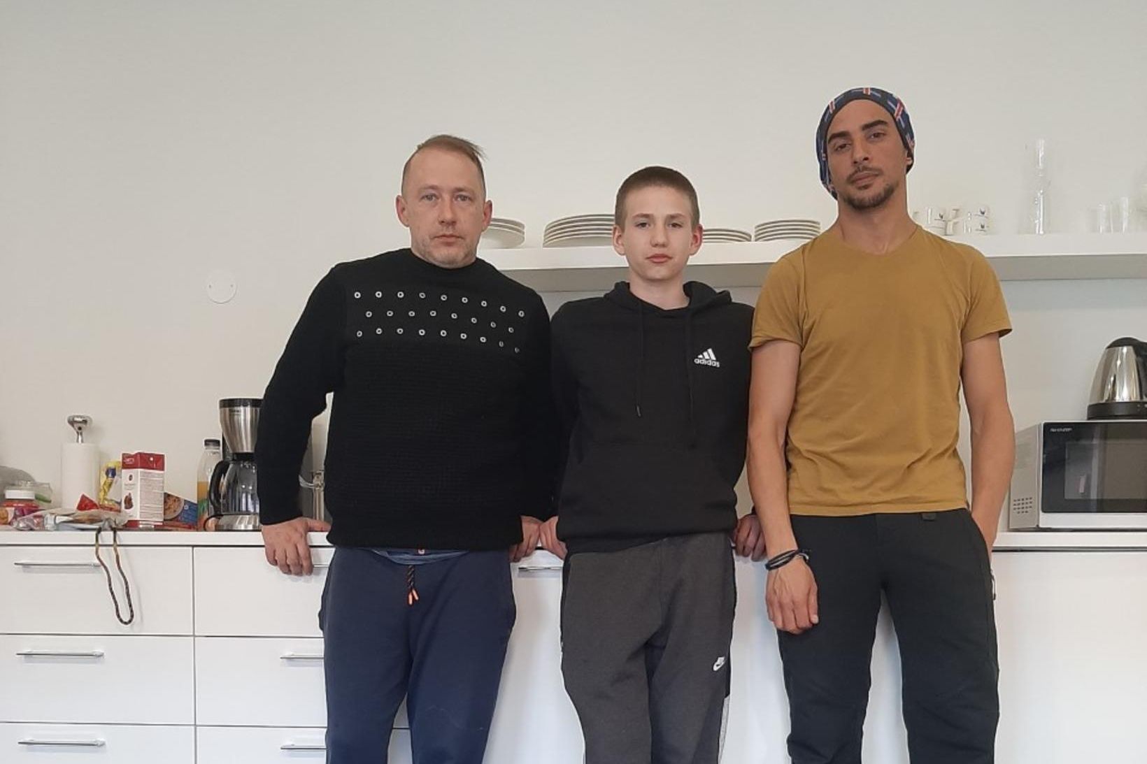 Pierre-Vladimir Joliot og Naif Tarabay ásamt guðsyni þeirra Astor Mattson.