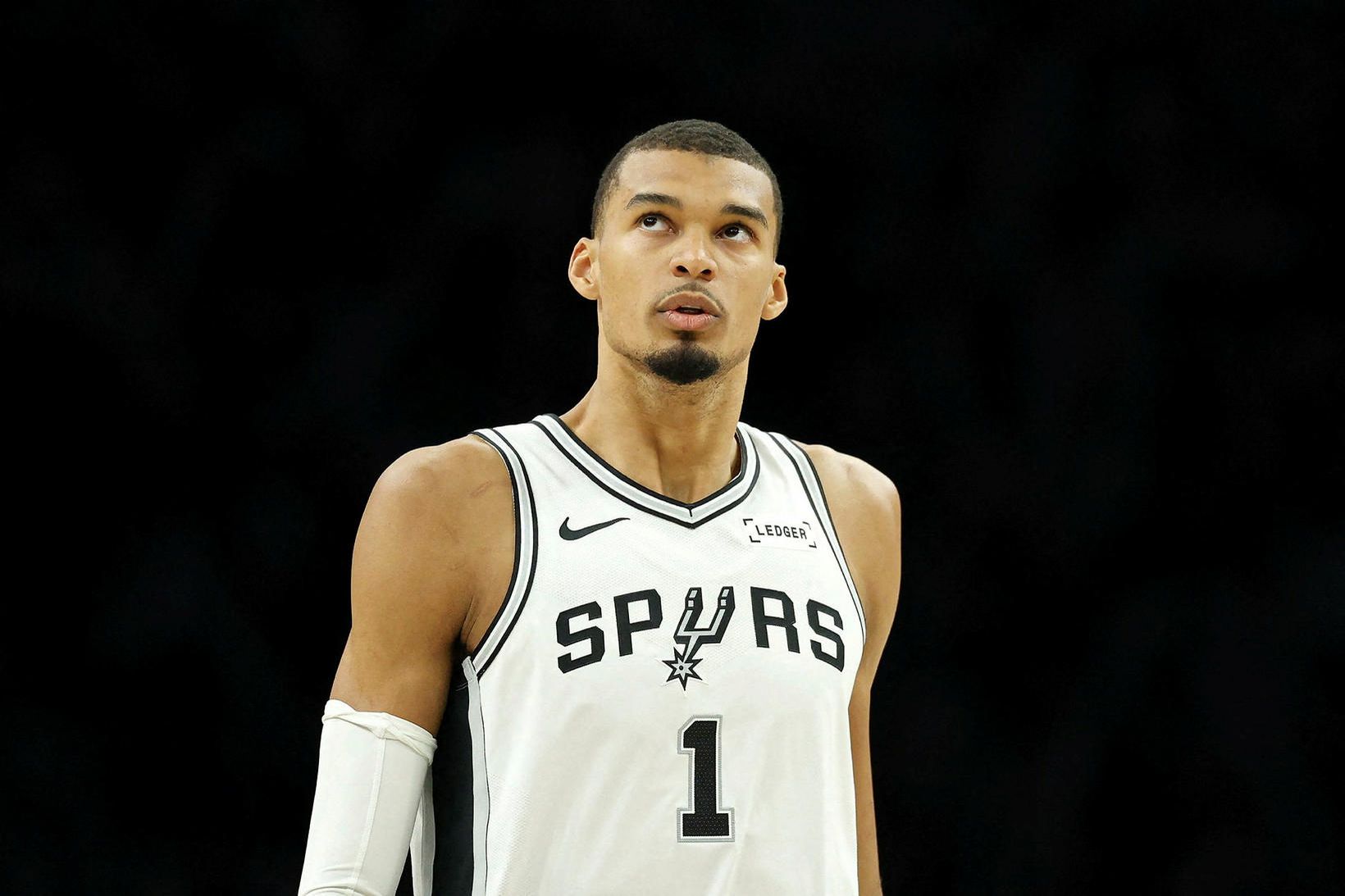 Frakkinn rekinn úr húsi í NBA