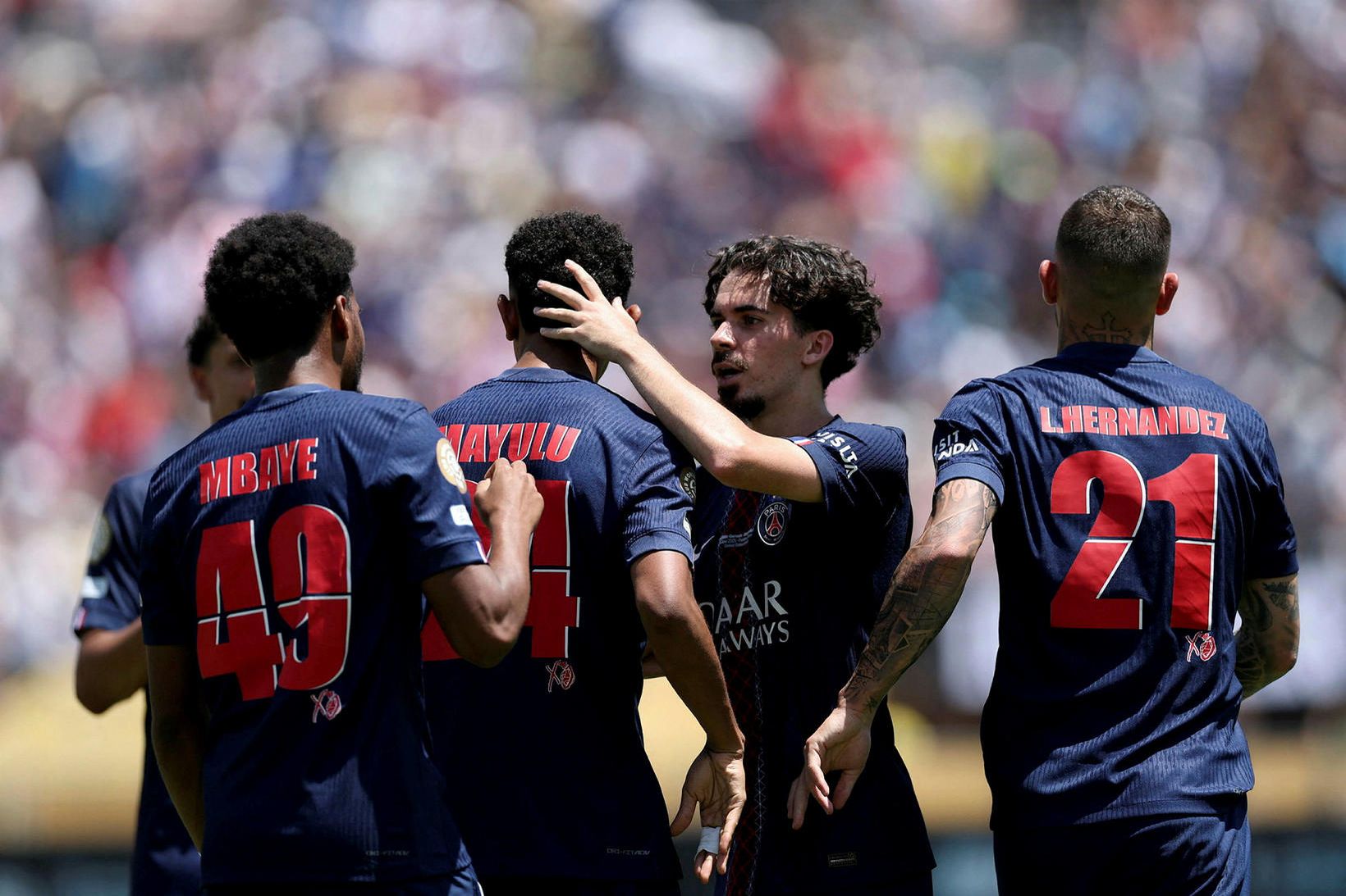 Senny Mayulu og Vitinha skoruðu báðir fyrir PSG í kvöld.