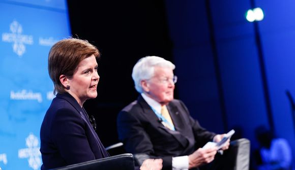 Sturgeon: Ekki nóg gert síðan í París