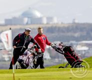 Golfarar á fagurgrænum Nesvelli