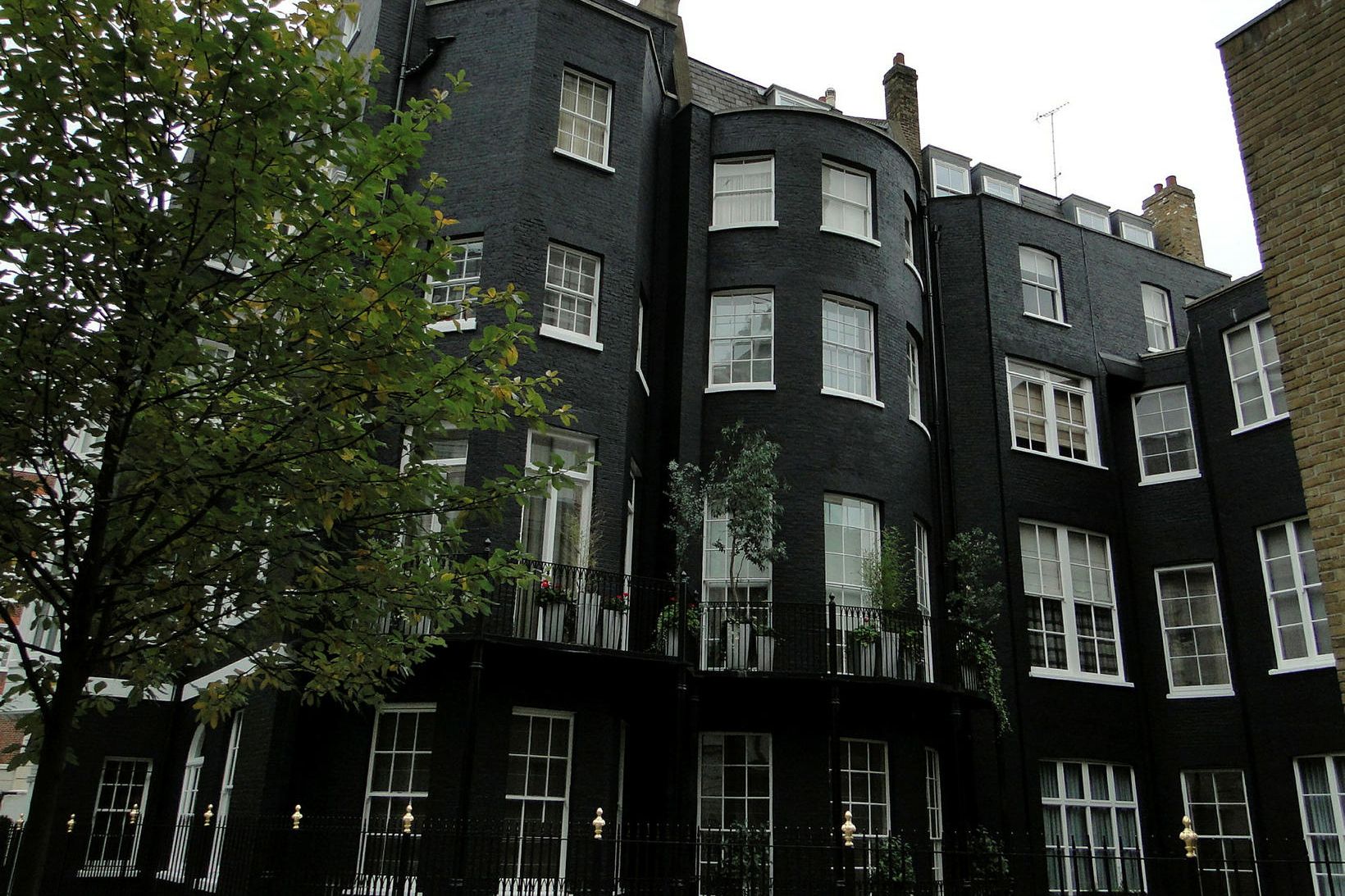 Curzon Place 9 í Mayfair árið 2012. Íbúðin alræmda er …