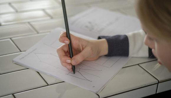 Aðeins fjórir hafa smitast í skólunum