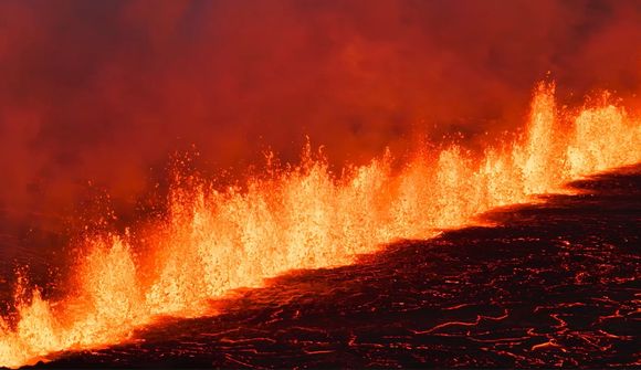 Myndband: Gosið séð úr lofti