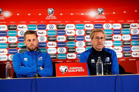 Gylfi Þór Sigurðsson and Coach Erik Hamrén, at a press conference yesterday.