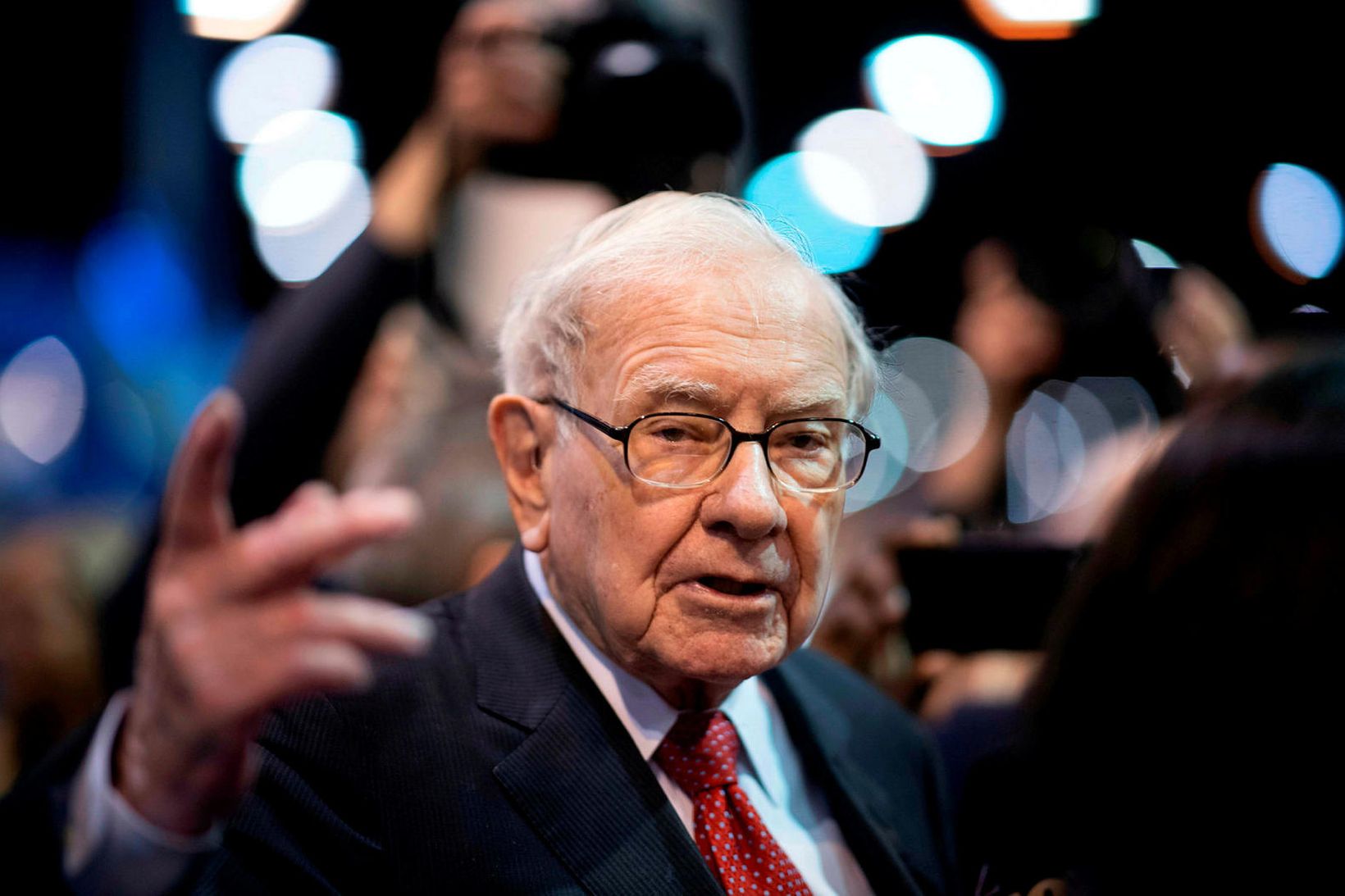 Warren Buffett er enn í fullu fjöri en hann verður …