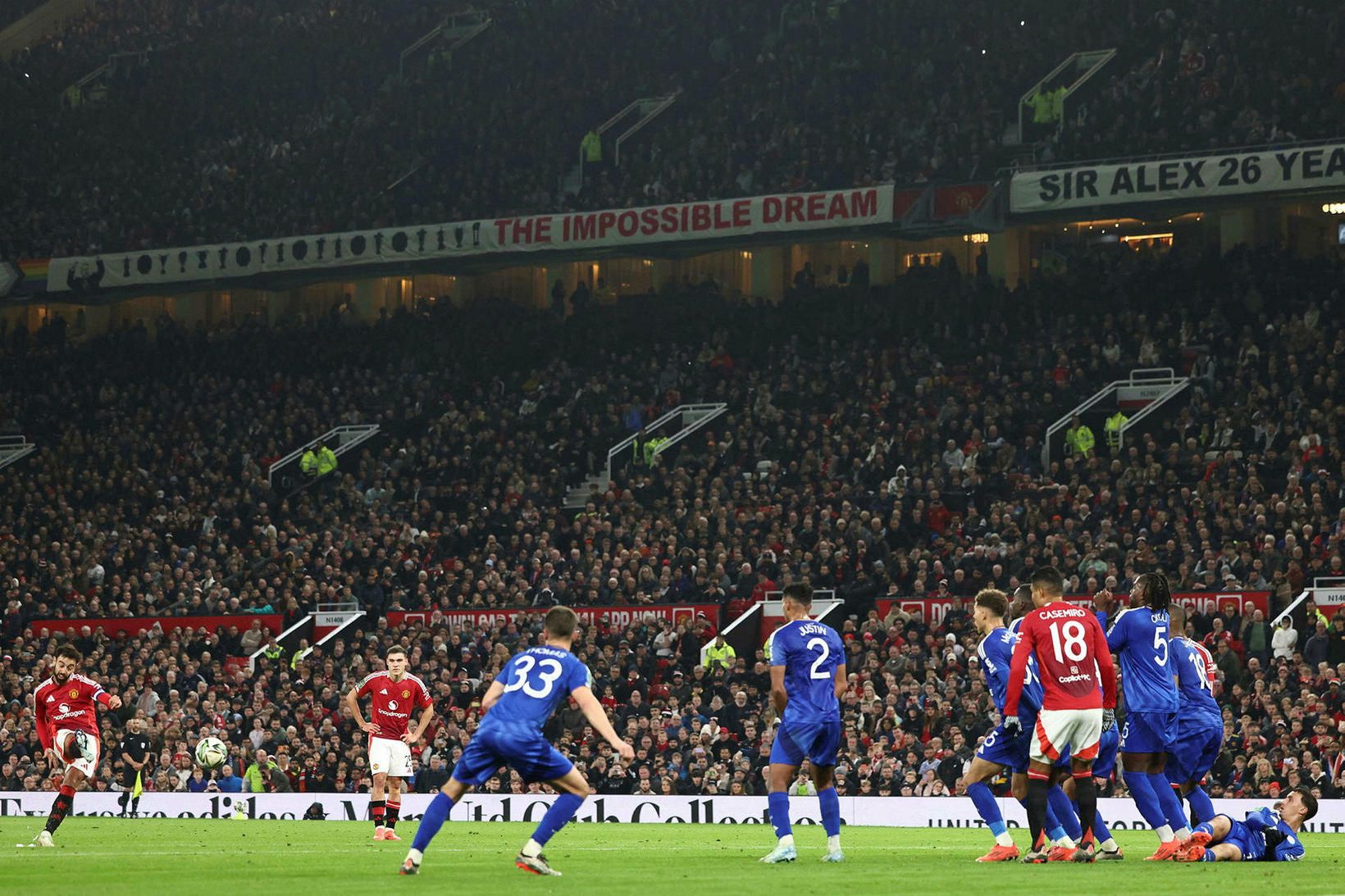 Það kostar sitt að fara á leik á Old Trafford.