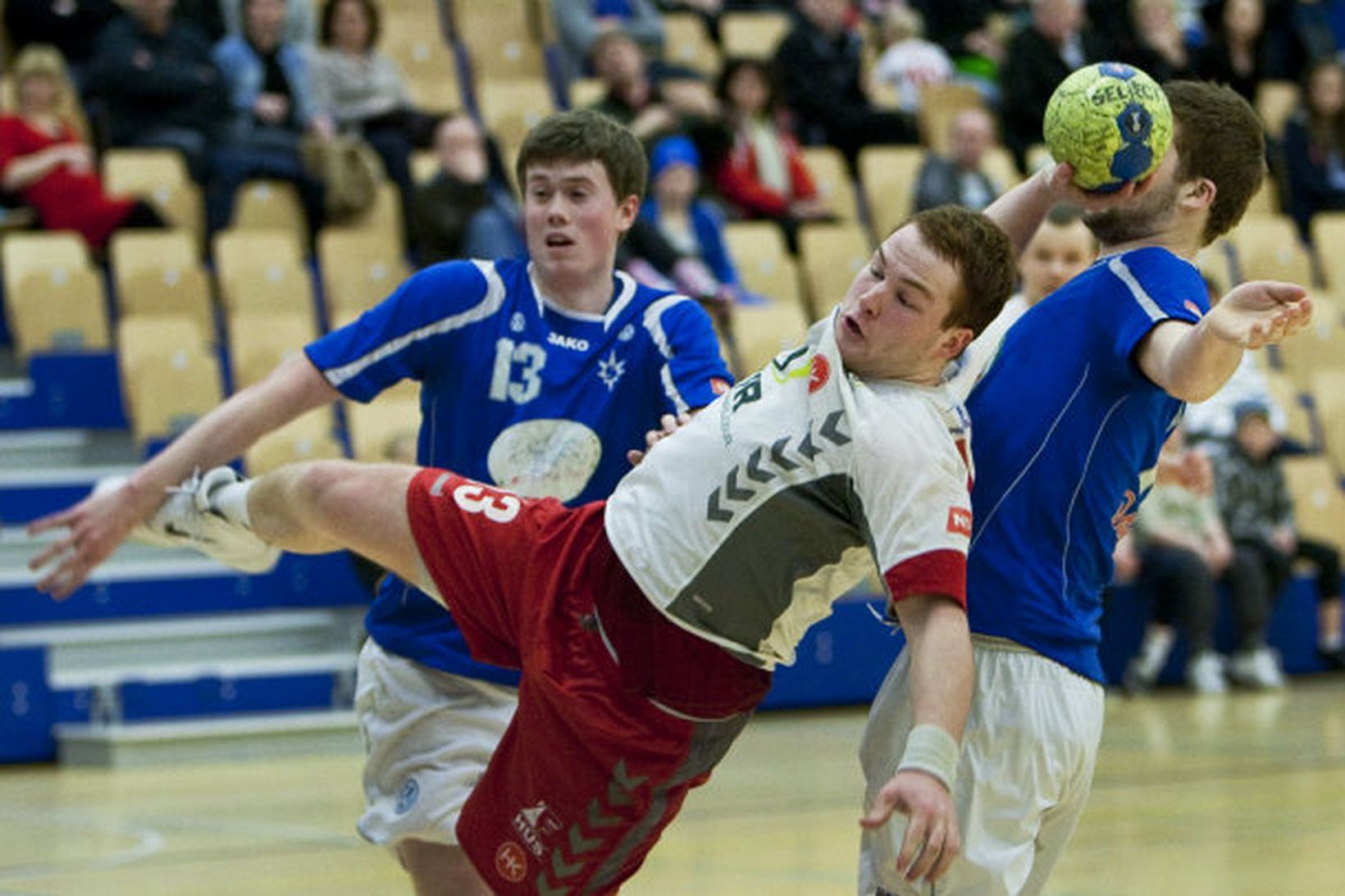 Atli Ævar Ingólfsson línumaðurinn sterki er nýliði í landsliðshópnum.