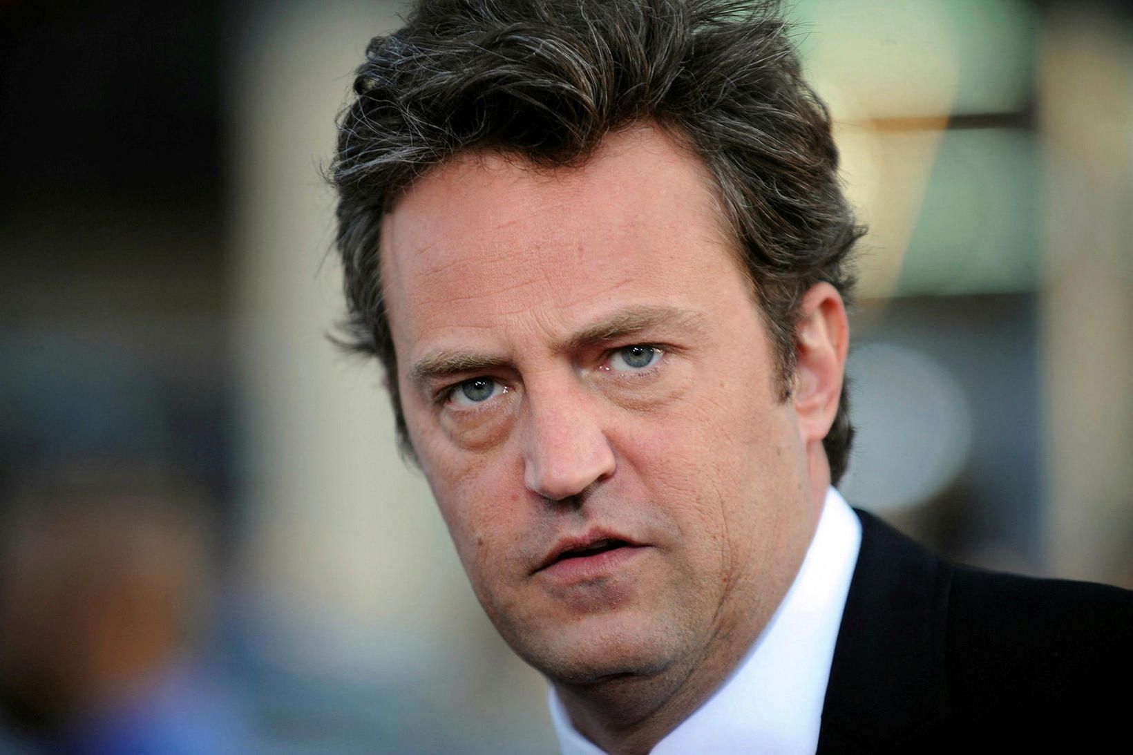 Matthew Perry lést á heimili sínu í október.