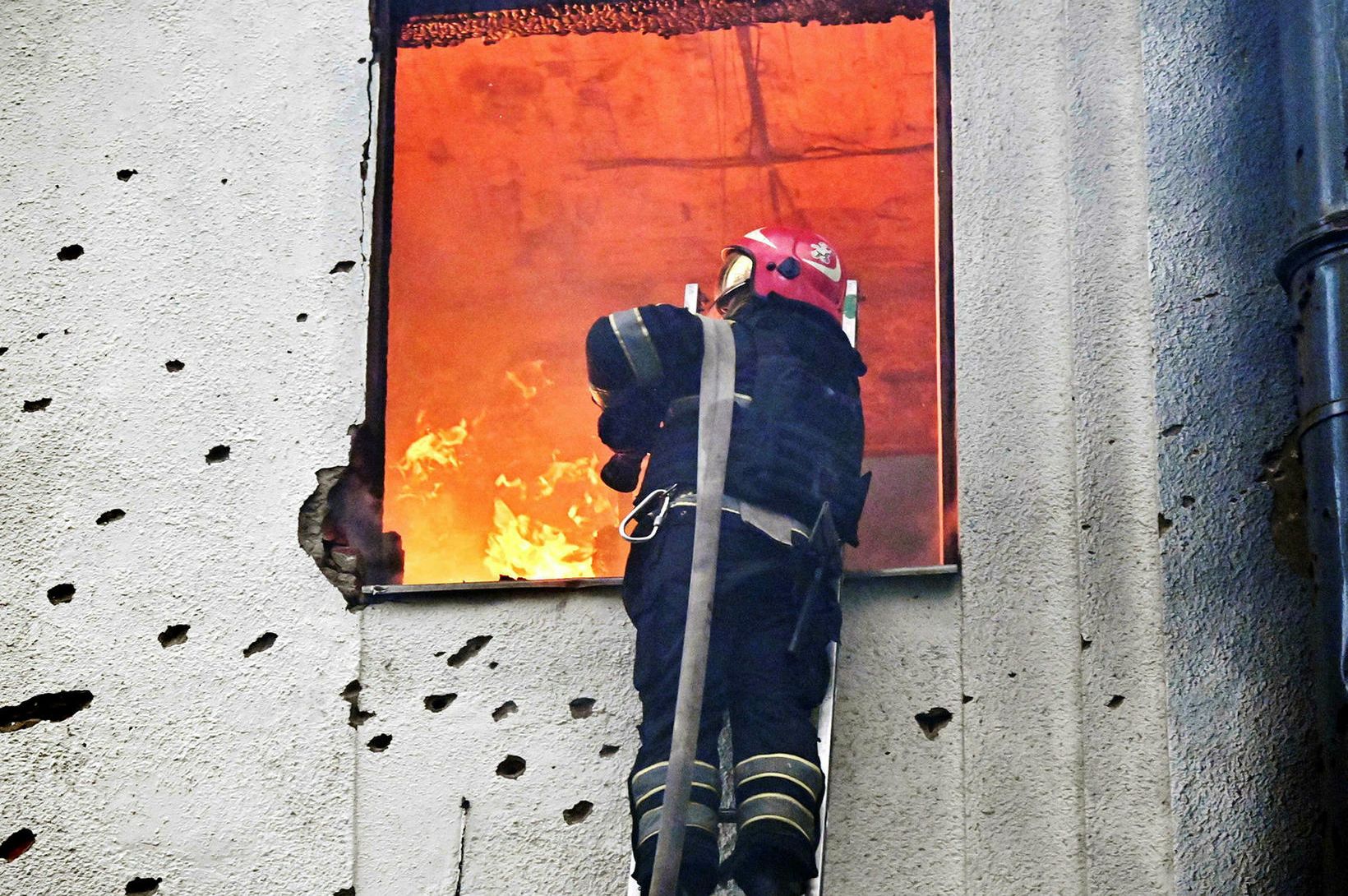 Stórfelld loftárás á Úkraínu