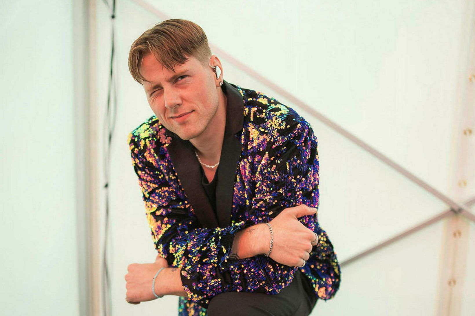 Ágúst tekur við brekkusöngnum