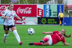 Bríet Fjóla Bjarnadóttir og Fanndís Friðriksdóttir í leik Þórs/KA og Vals í vor.