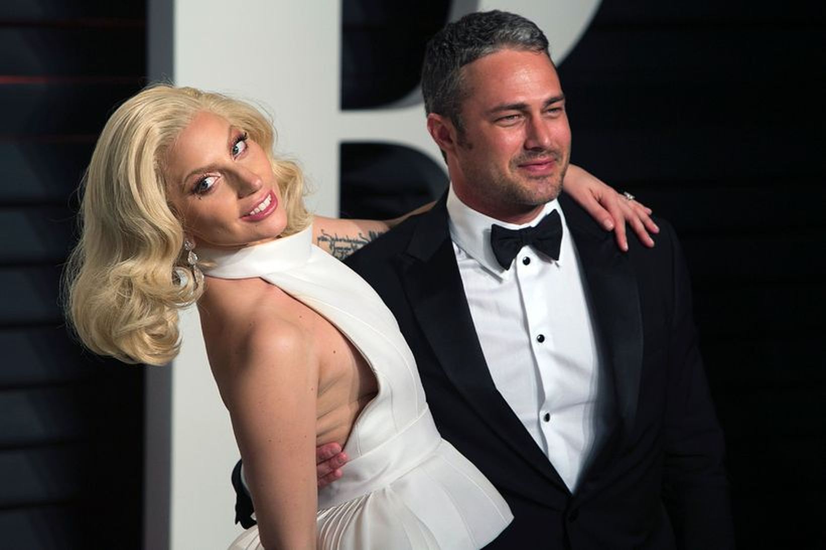 Lady Gaga og Taylor Kinney eru enn í góðu sambandi.