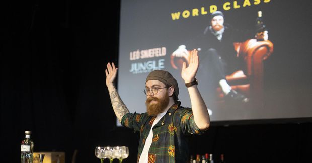 Leó Snæfeld barþjónn hjá Jungle sigraði World Class-barþjónakeppnina hérlendis í ár og ætlar sér að …