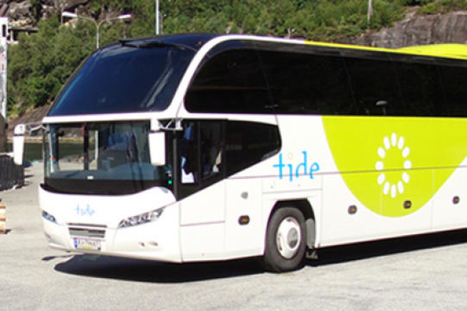 Tide Buss rekur 1300 rútur á Norðurlöndunum.