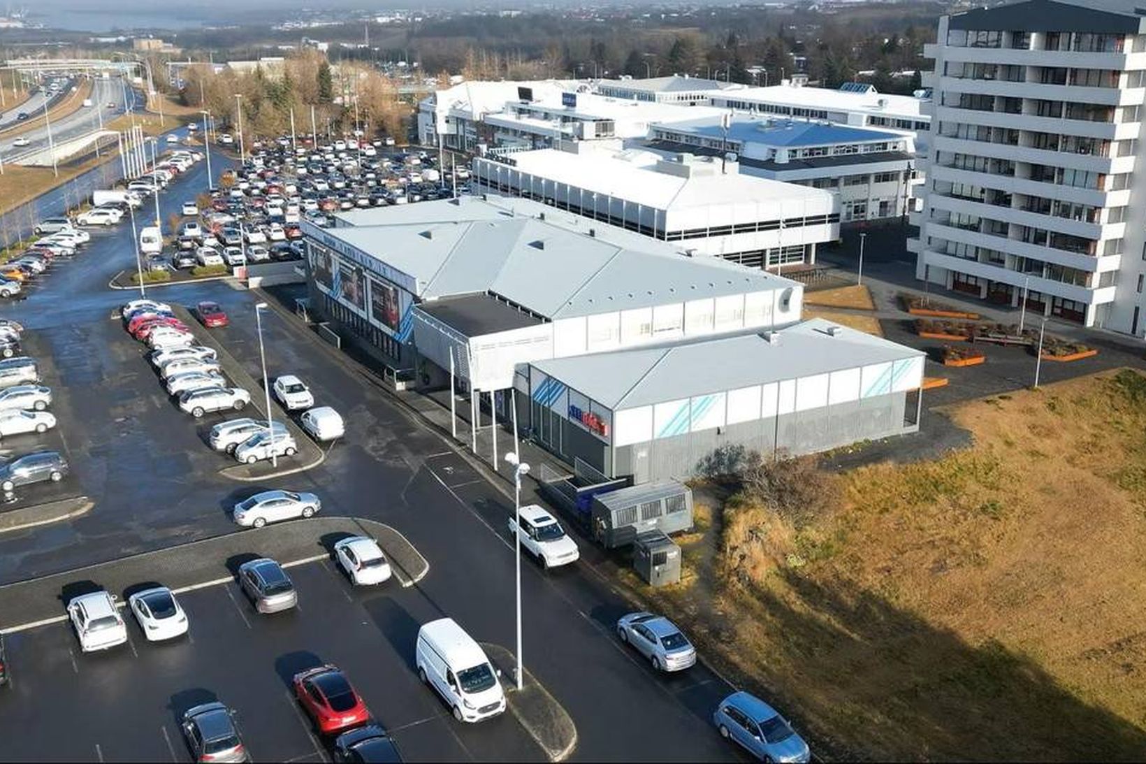 Bíóhöllin í Mjódd verður stækkuð