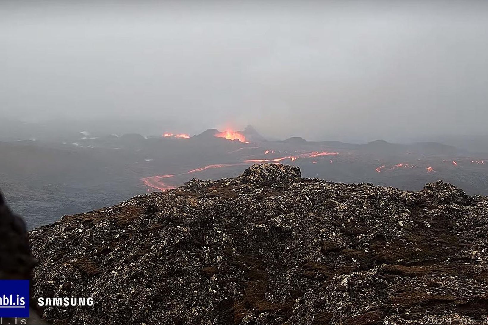 Frá gosstöðvunum klukkan sex í morgun.