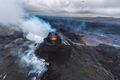 Gasmengun Gert er ráð fyrir að gasmengun berist norðvestur yfir landið. Spáð er hæglátum vindi næstu daga sem gæti dregið úr dreifingu hennar en þó aukið líkur á að hún safnist fyrir í byggð.