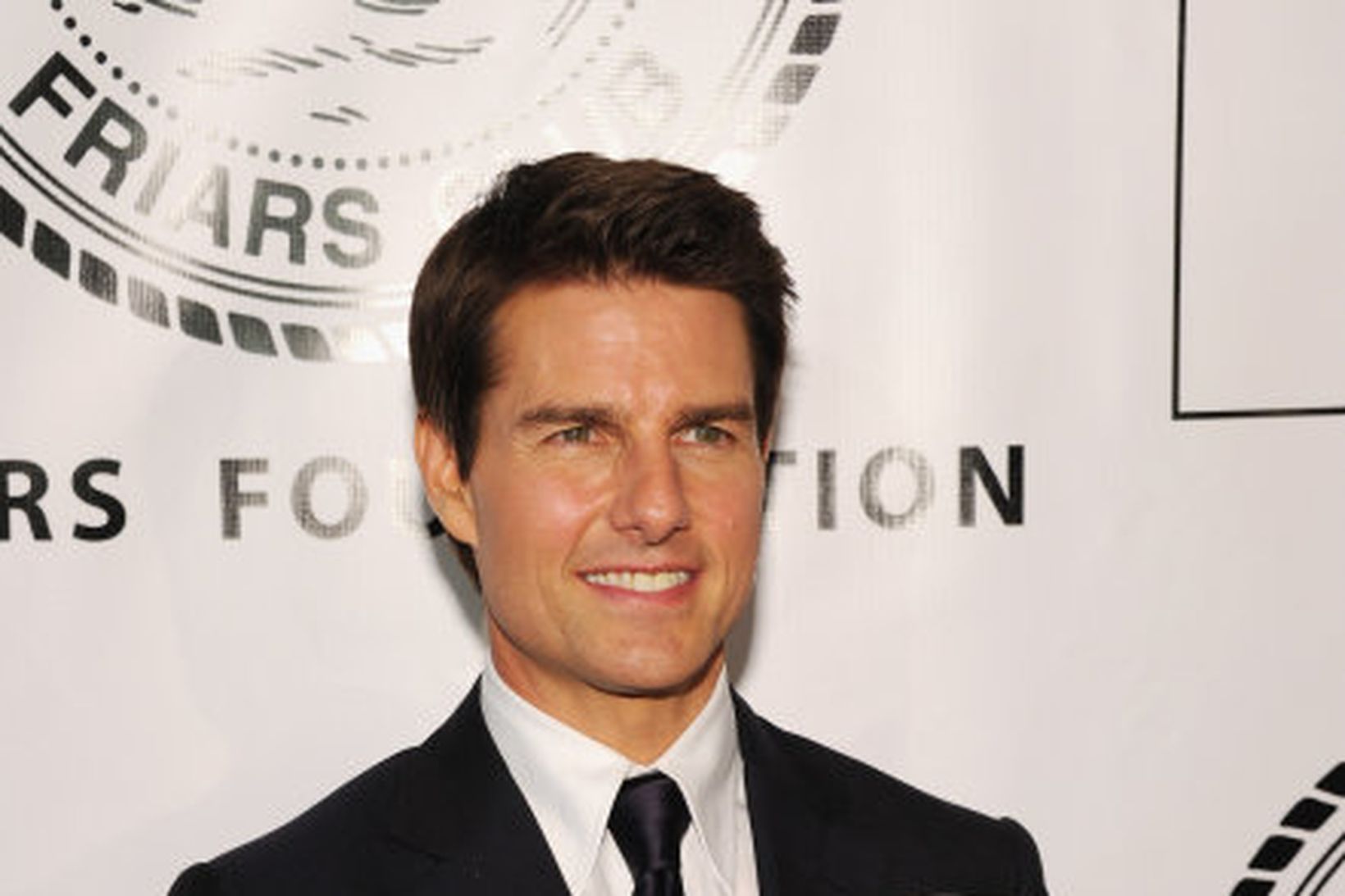 Leikarinn Tom Cruise veitti verðlaununum viðtöku í New York sl. …